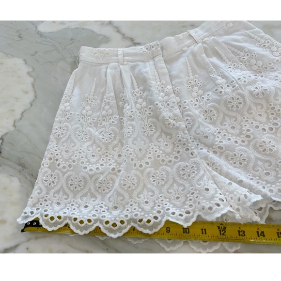 ZIMMERMANN IVORY WHITE COTTON SILK EYELET EMBROIDERY SHORTS SIZE AU 1 / US 4 - Picture 13 of 16